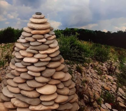 Expo : Sculpures en galets de Hubert Vaxelaire